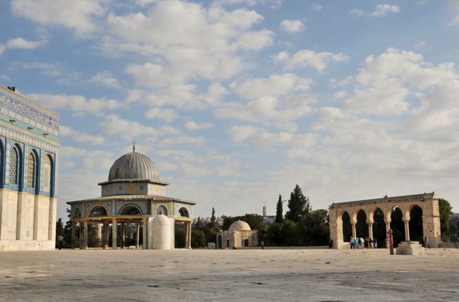 Jerusalem, Complicated and Intense Dome of the Rock, Jerusalem, Complicated and Intense- courtyard