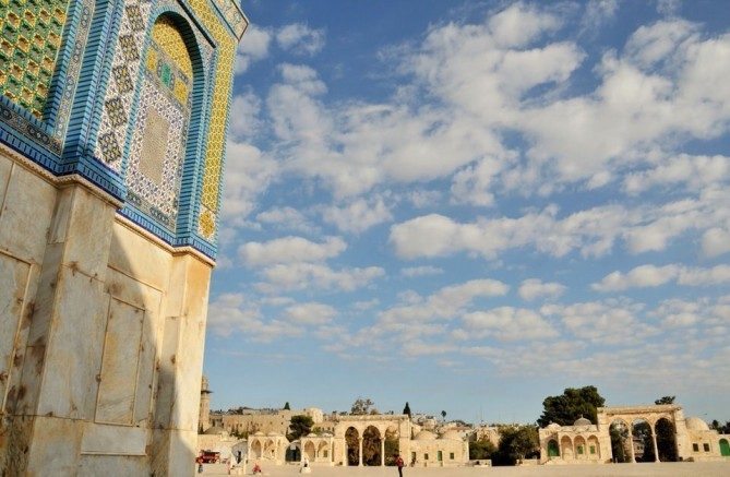 Jerusalem is Complicated and Intense The Temple Mount (Haram Es Sharif), Dome of the Rock - art work