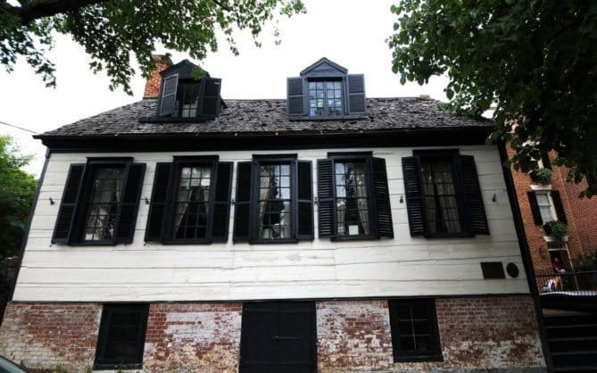 Hunt for Historic Homes Hunt for Historic Homes - John Douglas Brown Home