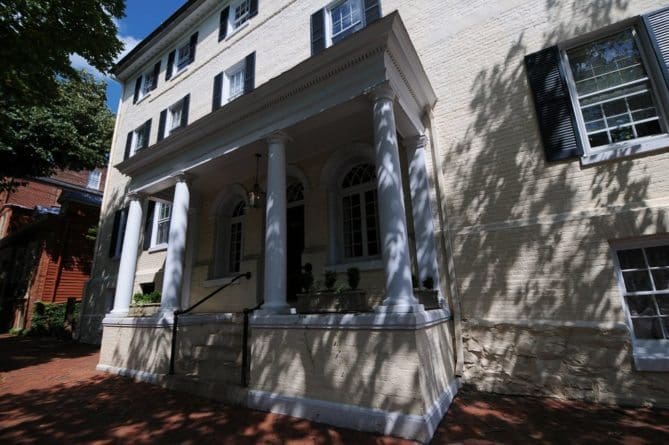 Hunt for Historic Alexandria Homes - Top 9 Homes Wise's Tavern - George Washington's Tavern & Hotel