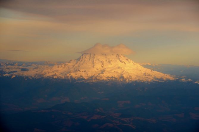 share travel photos, Winning Ways to Share Travel Photos goldeen hour 