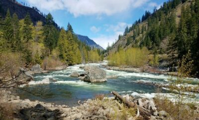 Hiking, Wenatchee River, Tumwater Canyon