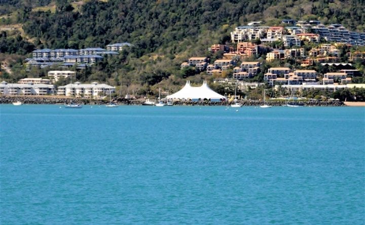 Airlie Beach Romantic Vacation
