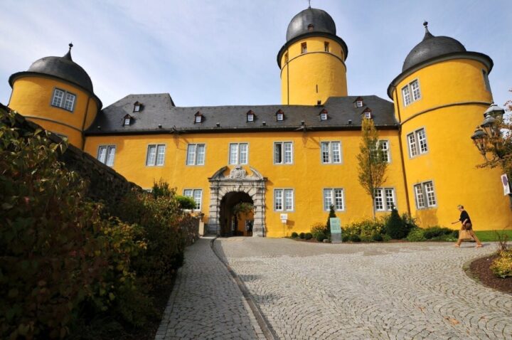 montabauer germanyMontabaur Castle, also called “Humbach,