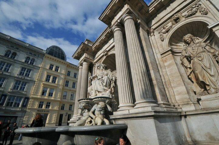 10 Best Vienna Austria Sightseeing Spots gorgeous architecture