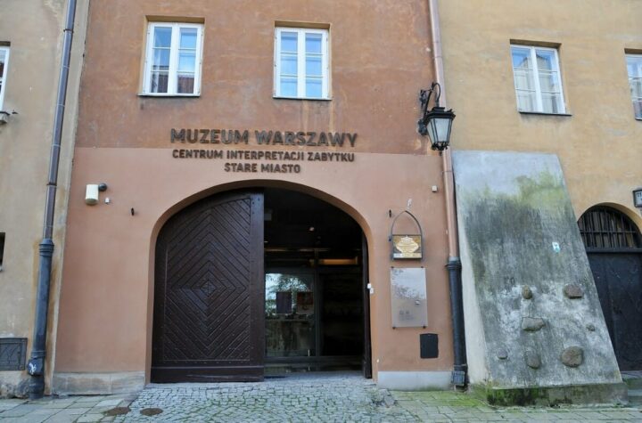warsaw vacation Warsaw Museum Army Museum (Muzeum Wojska) 