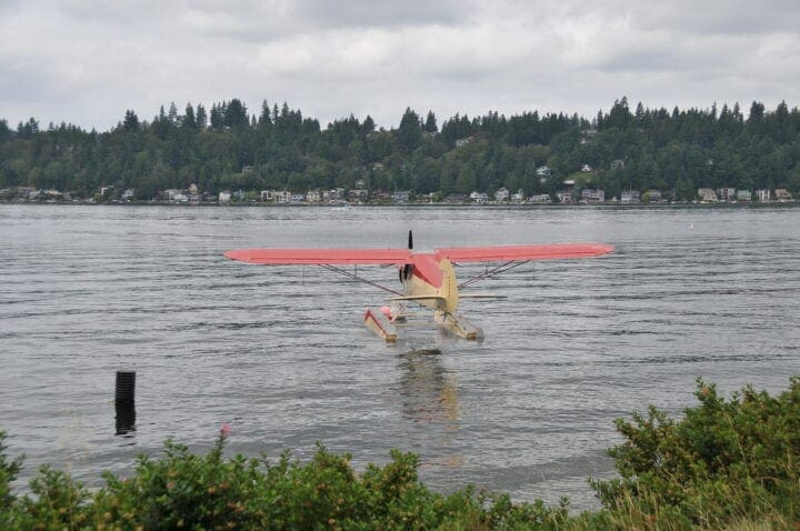 Perfect Day Trip: Clamming in Hood Canal, WA by Helicopter 2